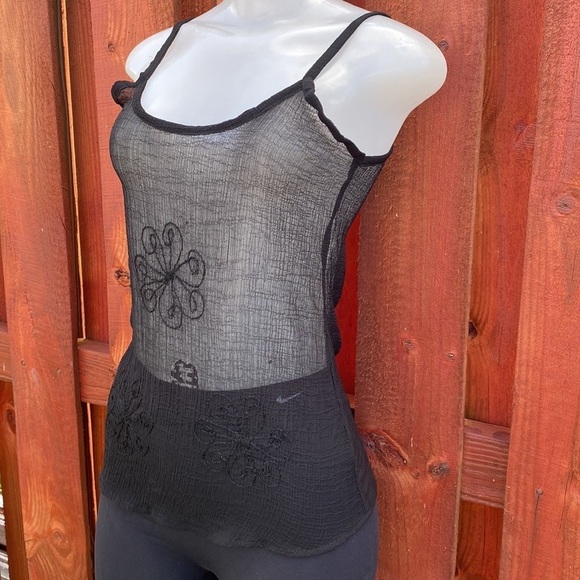 Surface Embroiderd Tank Top Black Size M - Picture 4 of 5